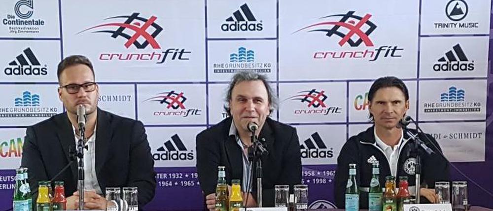 Thomas Brdaric (rechts) bei seiner Vorstellung als neuer TeBe-Trainer.
