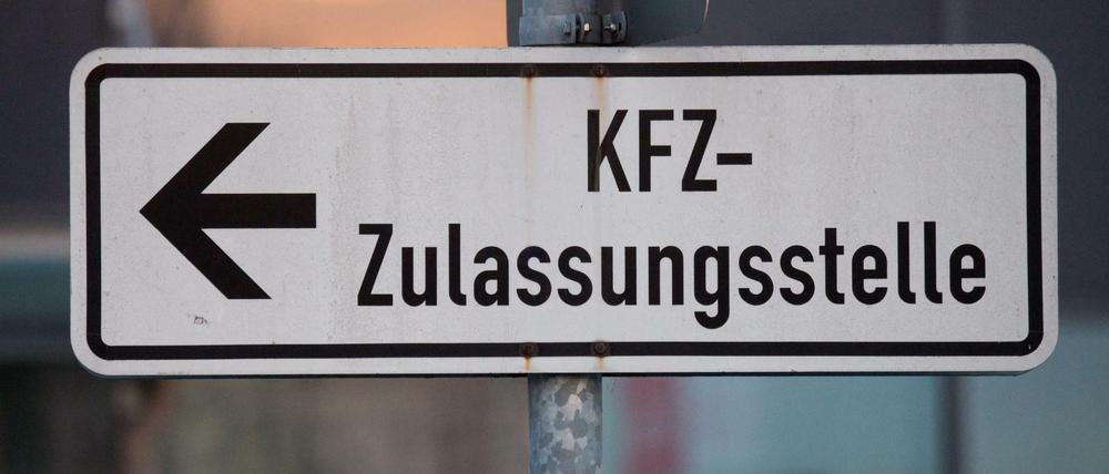 Derzeit dauert eine Kfz-Zulassung in Berlin für Private zwei Wochen.