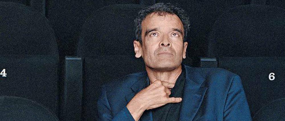 Montage-Artist mit Kinoleidenschaft. Der Filmemacher Harun Farocki ( 9. Januar 1944 – 30. Juli 2014).