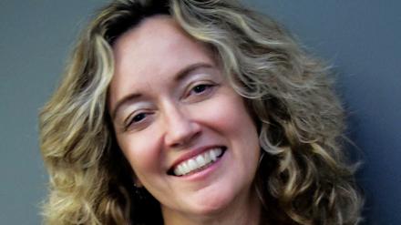 Ellen M. Harrington arbeitete bisher für die Oscar-Akademie in Beverly Hills in den USA. Sie hat auch schon mehrere Male mit dem Filmmuseum in Frankfurt zusammengearbeitet.
