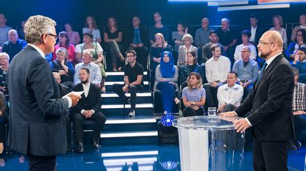 Der SPD-Kanzlerkandidat Martin Schulz während der Sendung "Klartext, Herr Schulz!" im Hauptstadtstudio des ZDF in Berlin. 