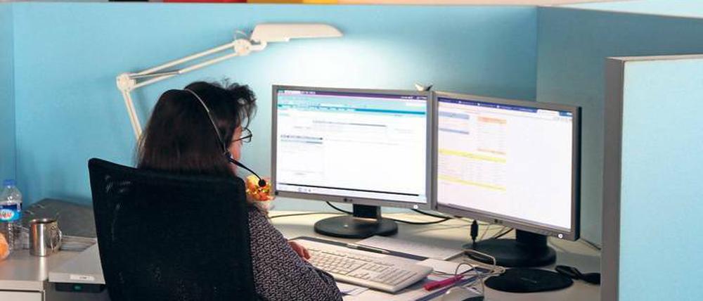 Riskante Verbindung? Im IT-Dienstleistungszentrum Berlin befindet sich auch das Servicecenter des Berliner Bürgertelefons 115. 