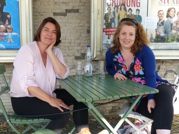 Geschäftsführerin Carolin Huder (links) und Kinoleiterin Valeska Hanel.