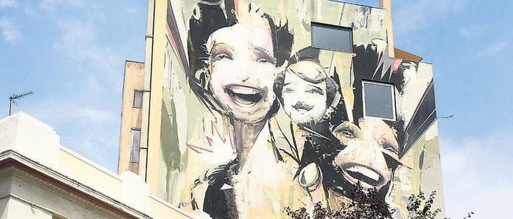 Im Viertel Psirri gibt es viele Ecken mit Bars und Street Art, hier der Iroon-Platz.