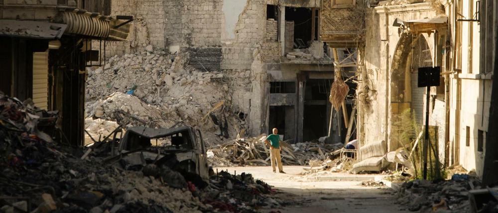 Zerstörtes Aleppo. Der Festgenommene soll in Syrien für den IS gekämpft haben. (Archivbild)