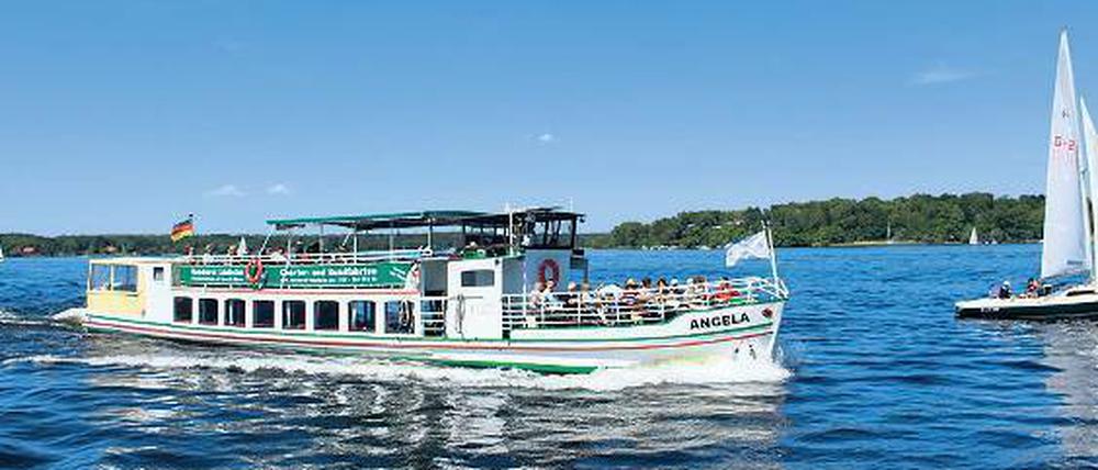 Spree-Angela. Sie fährt täglich durchs Regierungsviertel, aber auch über den Wannsee und die Havel.
