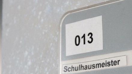 Schlüsselgewalt. In Mitte gibt es Streit um den Einsatz von Schulhausmeistern am Wahlsonntag. 