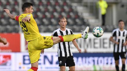 Streck das Beinchen. Damir Kreilach und der 1. FC Union zeigten in Sandhausen eine schwache Leistung. 