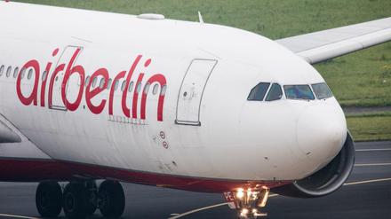 Ein Airbus A330 der insolventen Fluggesellschaft Air Berlin.