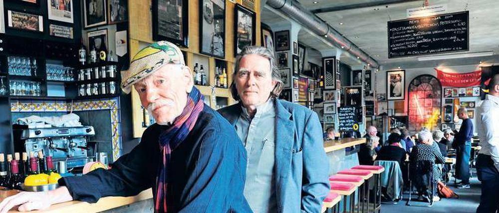 Gekommen, um zu bleiben. Friedel Drautzburg (links) und Harald Grunert in ihrer Ständigen Vertretung in Mitte.