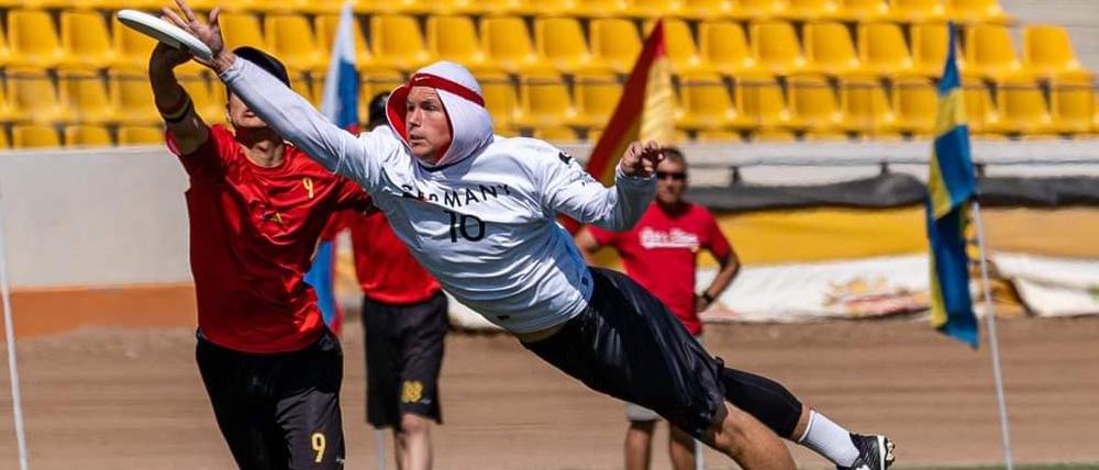 Ultimate Frisbee funktioniert sowohl auf Leistungssportebene wie im Freizeitbereich.