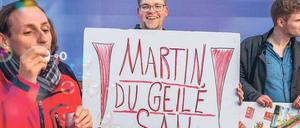 Ob SPD-Kanzlerkandidat Martin Schulz diese Fans wirklich geholfen haben, ist ungewiss. Gewiss ist, dass die Wahlarenen bei ARD, RTL und ZDF durch die Live-Konfrontation der Politiker mit Bürgern den TV-Wahlkampf lebendig gemacht haben.