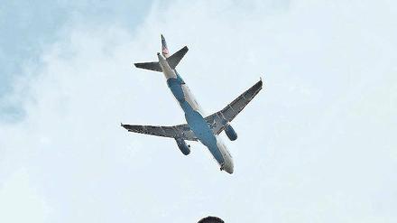 Tiefflug. Über Bohnsdorf sollen bald dreimal so viele Flugzeuge dröhnen. 