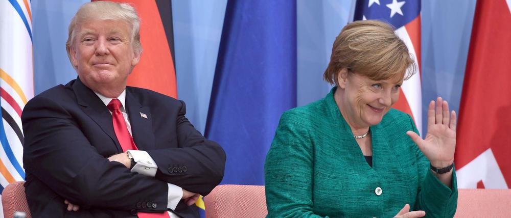 US-Präsident Donald Trump und Angela Merkel könnten sich womöglich auch künftig wieder auf Gipfelveranstaltungen treffen.
