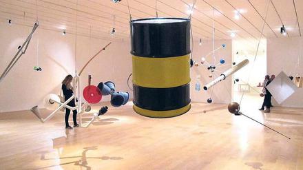 Alles klingt und fließt. „Rainforest V“ von David Tudor.