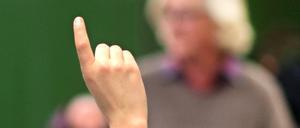 Lehrer und Schüler im Unterricht.