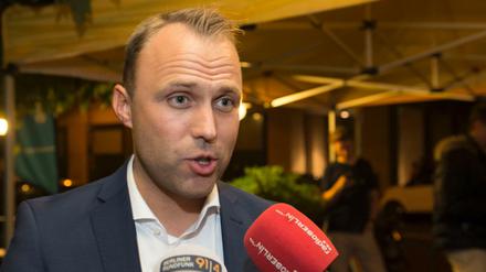 Für Sebastian Czaja und seine FDP bedeutet das Volksbegehren zur Offenhaltung des Flughafens Tegel einen großen Erfolg.