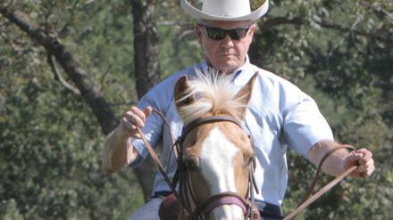 Roy Moore, hier auf dem Weg zur Wahl. 