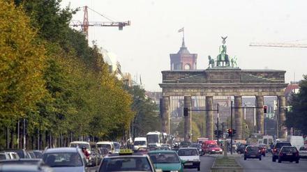 Eventmeile oder Fahrbahn? Die Straße des 17. Juni ist ein wechselvoller Ort.