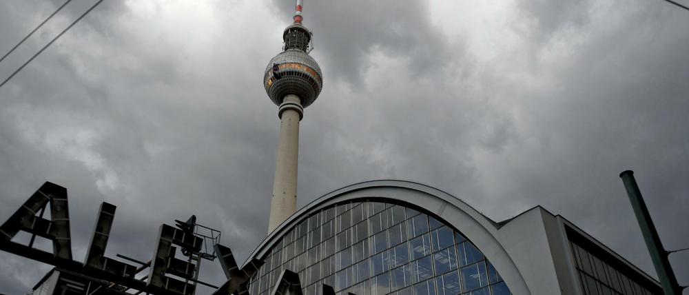 Der Bahnhof Alexanderplatz.