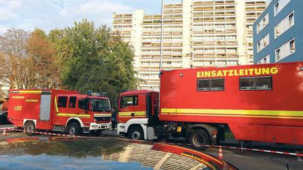 Wegen mangelhaften Brandschutzes mussten 800 Mieter ihre Wohnungen in diesem Dortmunder Hochhauskomplex am 21. September verlassen.