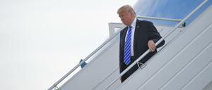 Es wird einsam um Donald Trump.