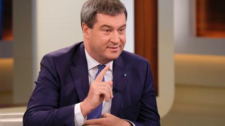 Mehr mit der Ablösung Horst Seehofers beschäftigt: Bayerns Finanzminister Markus Söder (CSU).