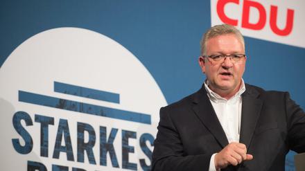 "Starkes Berlin" - der Slogan brachte dem damaligen CDU-Spitzenkandidaten Frank Henkel bei der Wahl zum Abgeordnetenhaus 2016 nicht viel. 