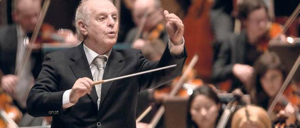 Der Mann mit dem Schlüssel. Die Wege des Hausherren zwischen Barenboim Said Akademie und Staatsoper fallen in Zukunft kurz aus. 