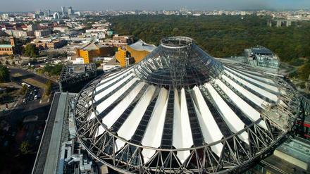 Das Sony Center besteht aus acht Bürohäusern mit 112 000 Quadratmetern Mietfläche.