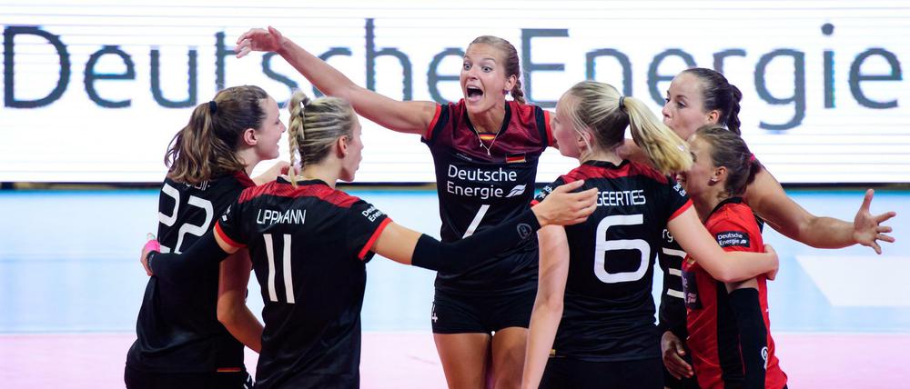 Maren Fromm (Mitte) und ihre Teamkolleginnen konnten erneut feiern (Archivbild).