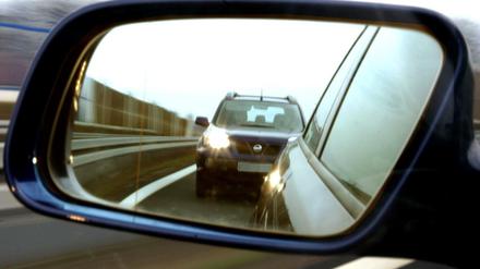 Längst nicht alle Autofahrer halten sich an das jeweilige Tempolimit.