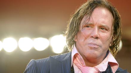 Der US-Schauspieler Mickey Rourke findet, dass Berlin eine großartige Stadt zum Arbeiten ist. 
