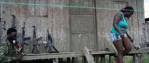 Die kolumbianische Armee hat nach einem halben Jahrhundert bewaffneten Kampfes auch mit der letzten aktiven Guerillaorganisation, der „marxistischen Befreiungs Armee“, einen Waffenstillstand geschlossen. 