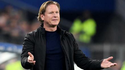Markus Gisdol steht mit dem HSV da, wo der HSV meistens steht - auf dem Relegationsrang.