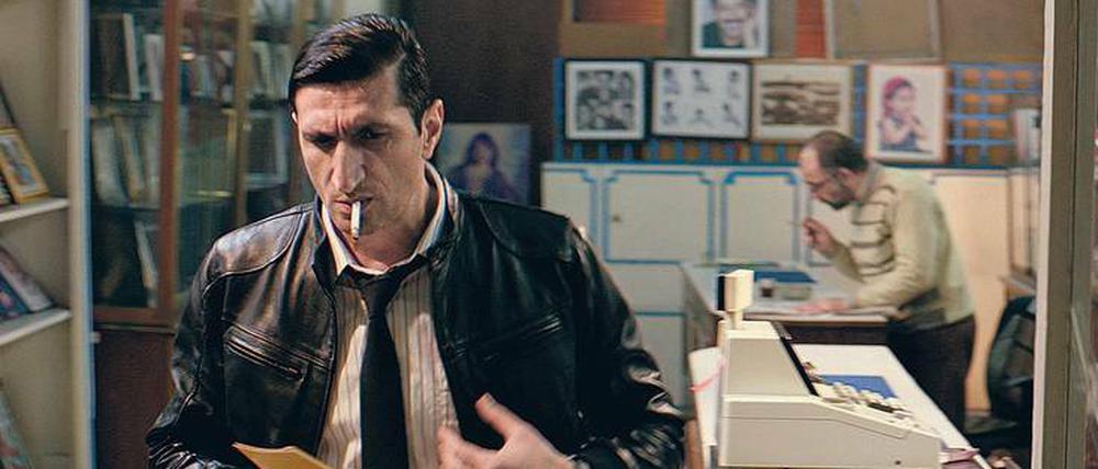 Aufrechter Gang. Der Ermittler Noredin (Fares Fares) wirkt wie ein heutiger Lino Ventura. Er ist korrupt und lässt sich nicht für dumm verkaufen. 