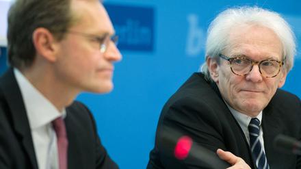 Karl Max Einhäupl (rechts) bleibt bis 2020 Cehf der Charité.