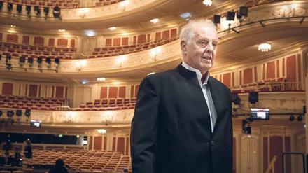 Herr im Haus. Daniel Barenboim in der neuen alten Staatsoper. 