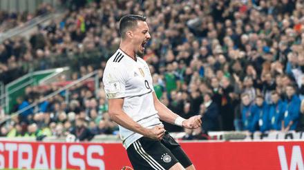 Ein Stürmer, ein Tor. Spieler wie Sandro Wagner müssen sich bei jedem Einsatz von ihrer besten Seite zeigen. 