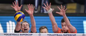 Den Berlinern um Sebastian Kühner (hinten links) unterliefen zu viele Fehler.