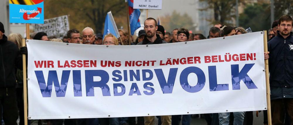 Volk des Grundgesetzes oder ein anderes? Szene einer AfD-Demonstration in Mecklenburg-Vorpommern vor zwei Jahren.