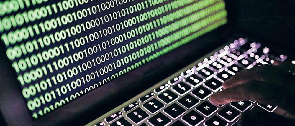 Die Digitalisierung stellt Nutzer medialer Inhalte vor ganz neue Herausforderungen. Er muss entscheiden und unterscheiden lernen, wem er seine Aufmerksamkeit schenkt.