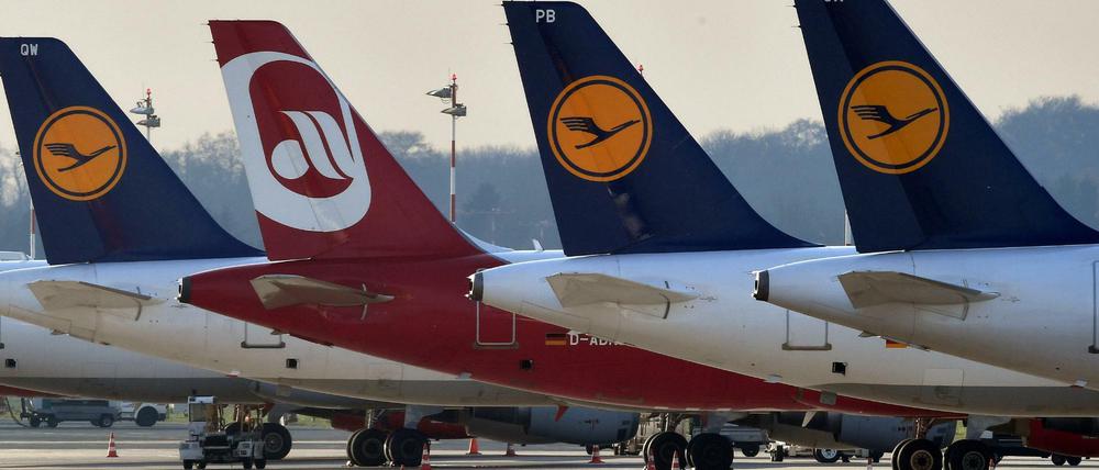 Die Lufthansa steht Insidern zufolge vor der Übernahme großer Teile der insolventen Fluggesellschaft Air Berlin.