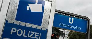 Am Alex entsteht derzeit ein Polizeihaus. Auch Überwachungskameras kommen zum Einsatz.