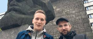 Kraftmeier unter sich. Felix Kummer (l.) und Steffen Thiede (r.) spielen in der Band Kraftklub, dem Exportschlager aus Chemnitz.