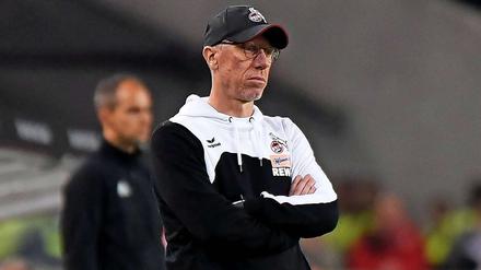 Die Diskussionen um Trainer Peter Stöger dürften damit in den nächsten Tagen immer größer werden.
