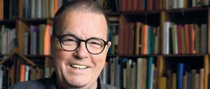 Erfahrungshungrig. Michael Rutschky, geboren 1943 in Berlin, im Arbeitszimmer seiner Wohnung.