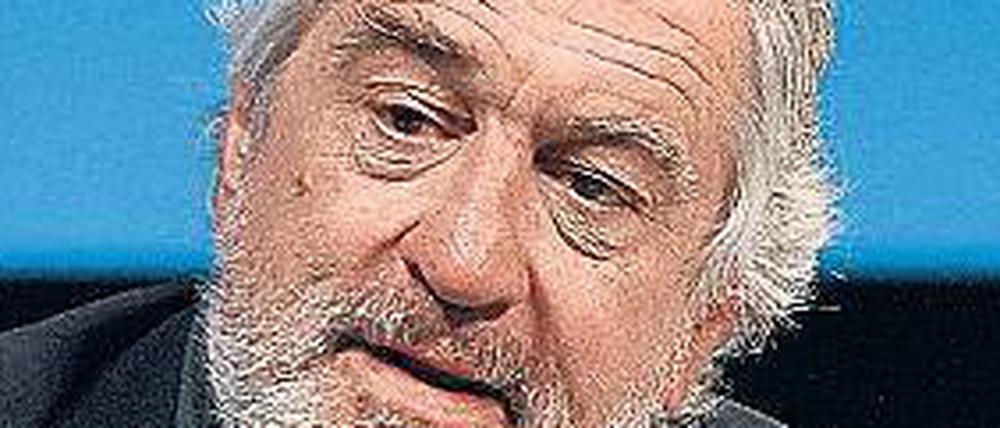 Robert de Niro is waiting