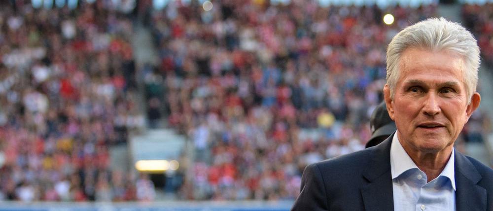 Nach mehr als vier Jahren kehrte Jupp Heynckes beim 5:0-Sieg gegen Freiburg auf die Trainerbank des FC Bayern zurück.