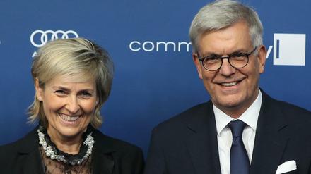 Die Chefs von ARD und ZDF, Karola Wille und Thomas Bellut, müssen die Ministerpräsidenten der Länder von ihren Vorschlägen für eine Strukturreform des öffentlich-rechtlichen Rundfunks überzeugen. 